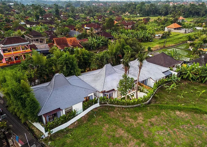 Ubud Blue Wave Villa Luxury 3 Bedroom & Private Pool