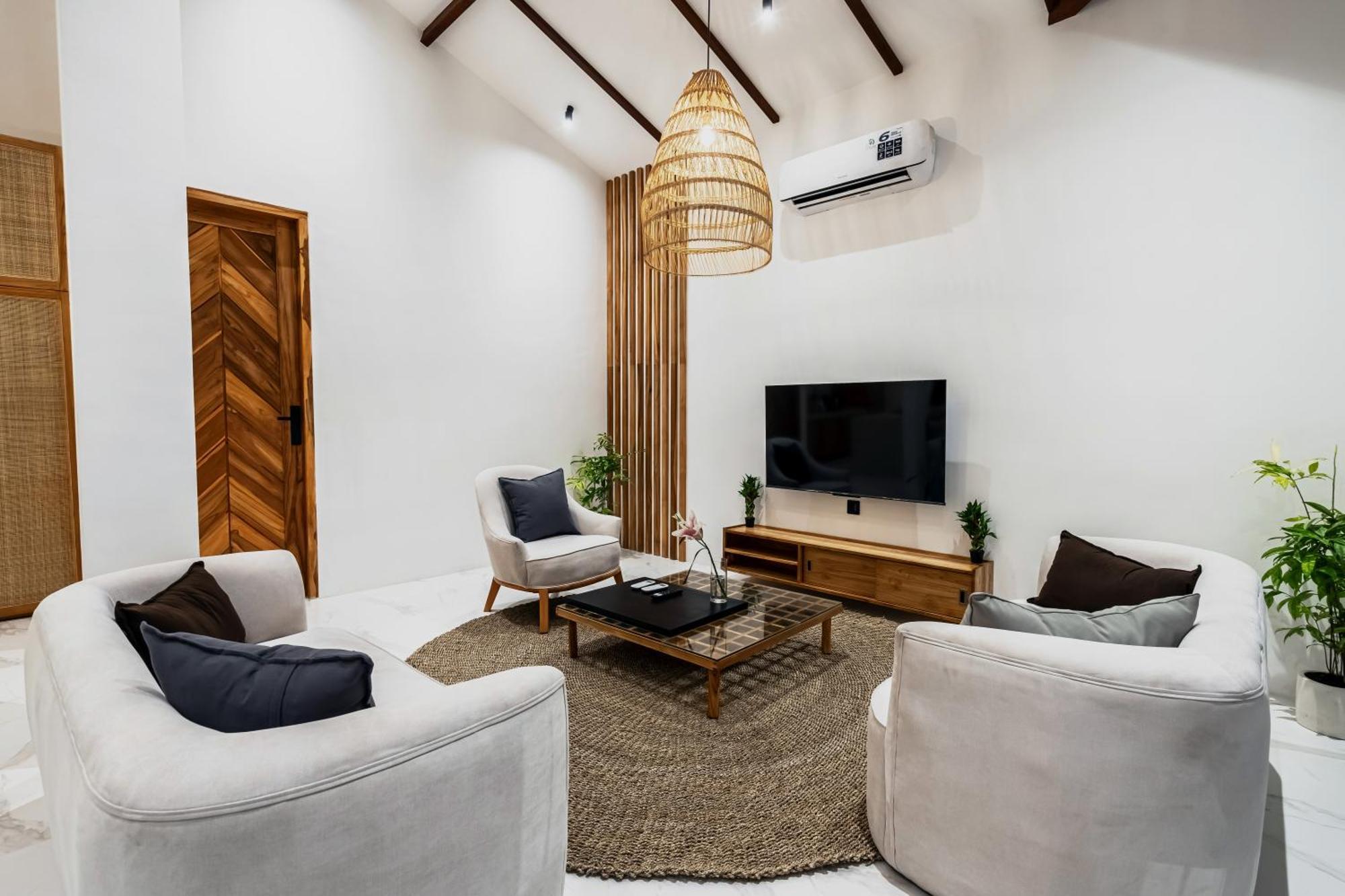 Ubud Blue Wave Villa Luxury 3 Bedroom & Private Pool Villa