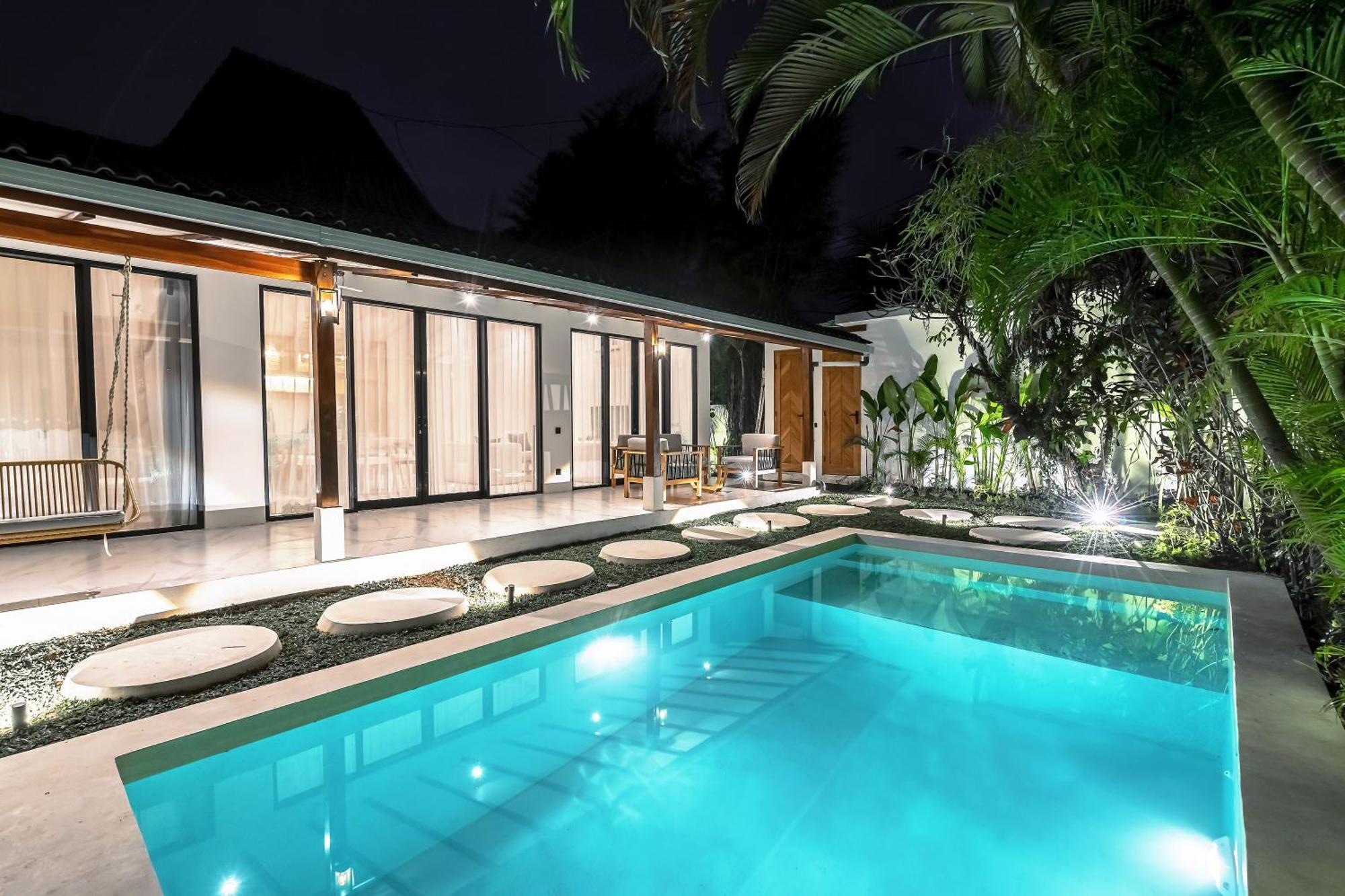 Ubud Blue Wave Villa Luxury 3 Bedroom & Private Pool Villa *