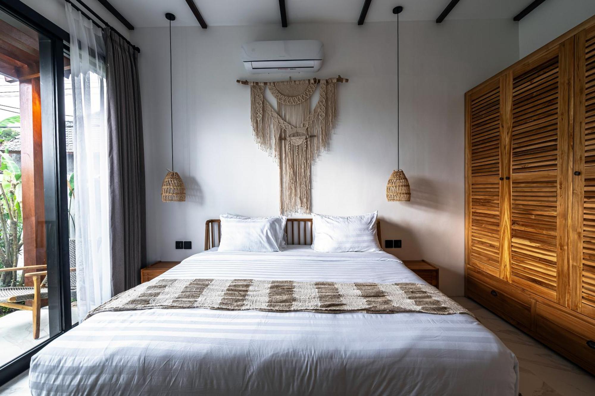 Ubud Blue Wave Villa Luxury 3 Bedroom & Private Pool *